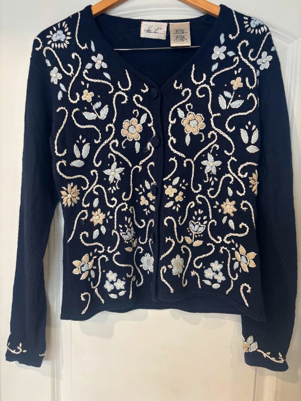 Vintage 90s Kathie Lee Cottagecore Floral Embroidered Knit Cardigan Sweater S